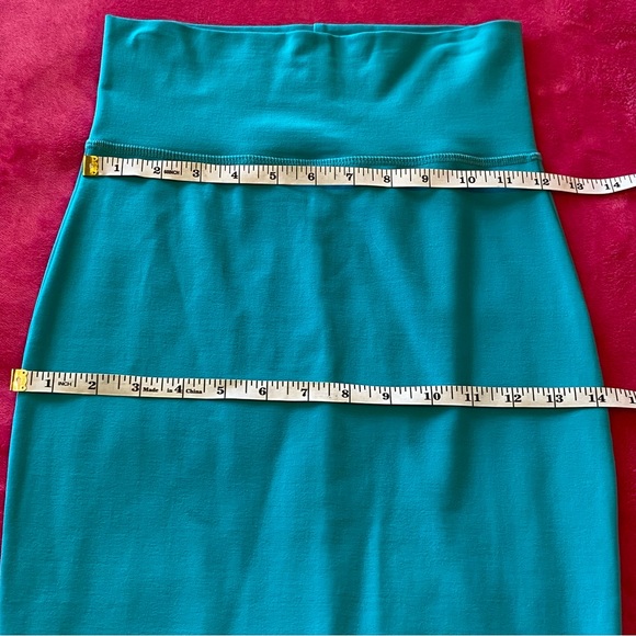 Bebe Turquoise Midi Knit Pencil Skirt Size XS NWT - Picture 14 of 16
